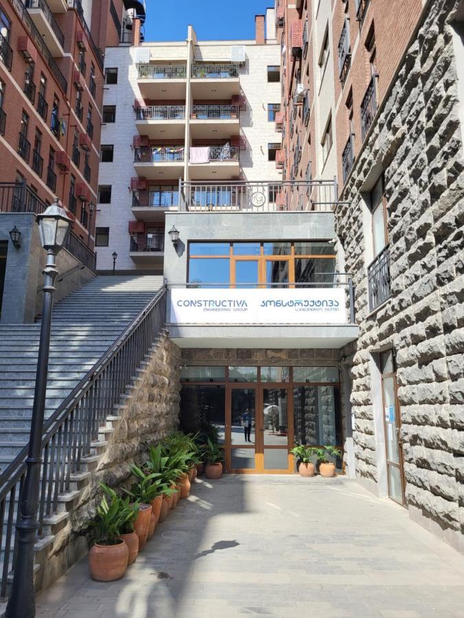 Avlabari Apartment - New One Tbilisi Esterno foto