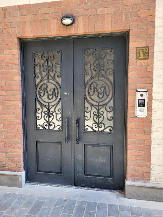 Avlabari Apartment - New One Tbilisi Esterno foto